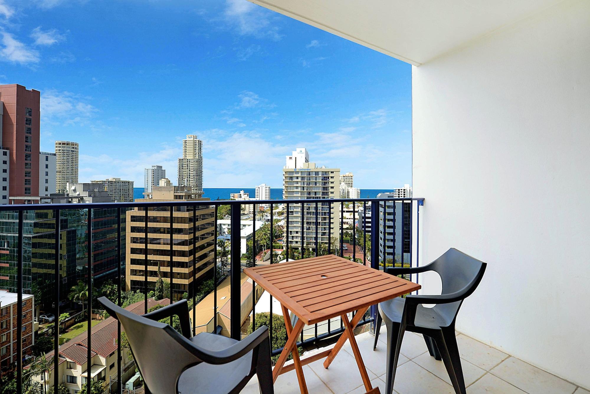 Condor Apartments By Gold Coast Premium Luaran gambar